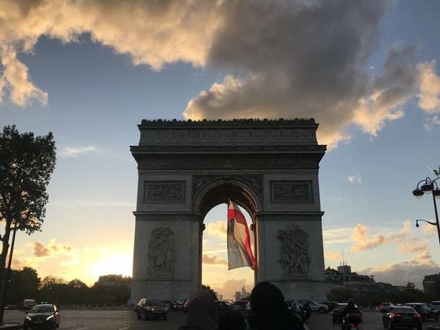 에투알개선문 앞에서 구경하는 파리 시내🇫🇷