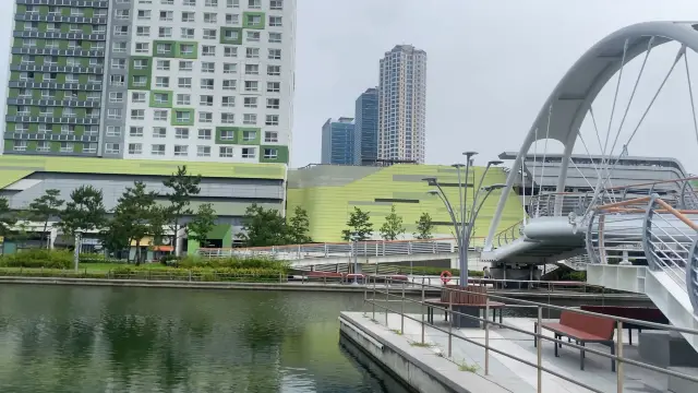  A nice urban park in Incheon 