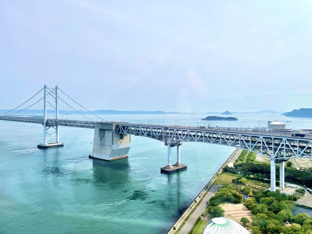 瀬戸大橋を見下ろす絶景。感動の空中散歩