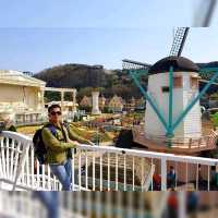 South Korea Largest Theme Park!