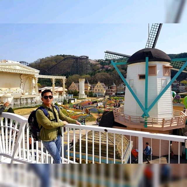 South Korea Largest Theme Park!