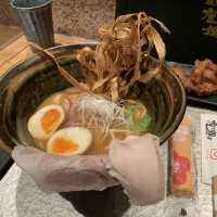人氣大阪拉麵店