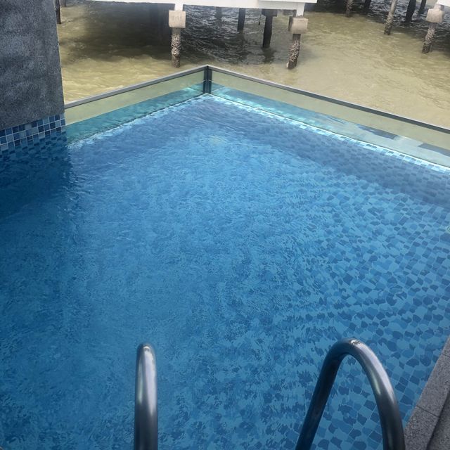 Hotel with Pool