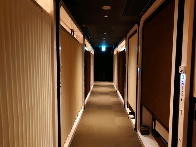 深夜到達關西機場方便首選 First Cabin Kansai Airport