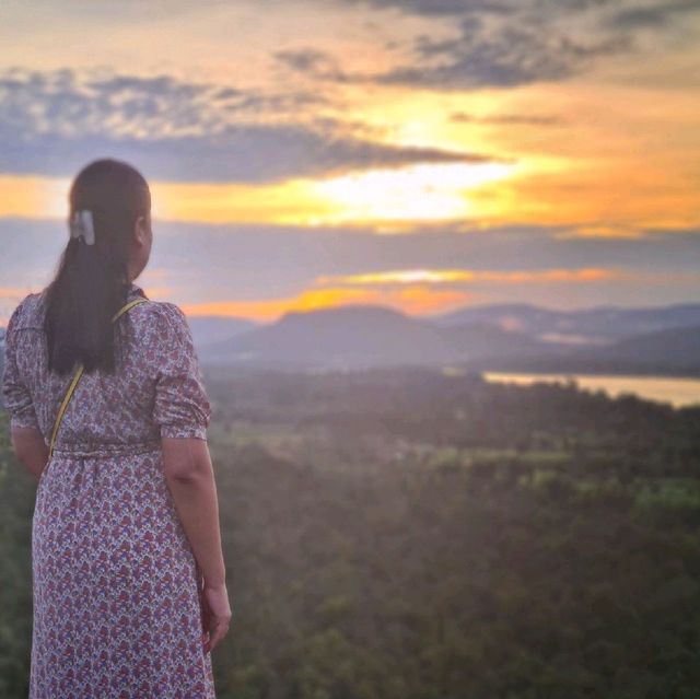 ผาแต้ม จังหวัดอุบลราชธานี