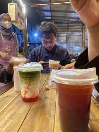 โกดังชา ร้านนั่งชิวใหม่ในยี่งอ