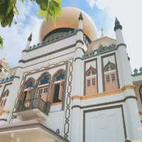 싱가포르의 황금 모스크 ‘술탄 모스크’🕌