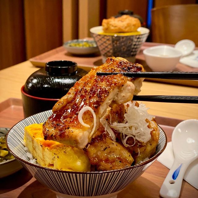 ［昼月］- 精製丼飯😋