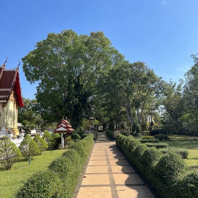 พระธาตุขามแก่น ⛩️