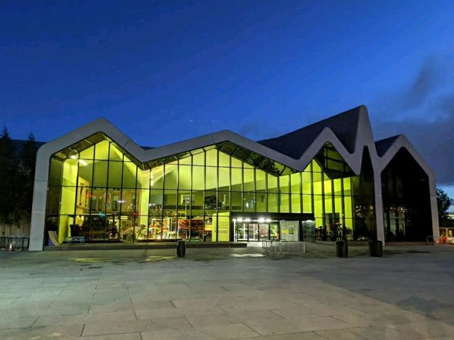 🇬🇧 Glasgow · 交通工具控必到