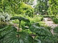 The beautiful Gardens if Brera in the heart of Milan