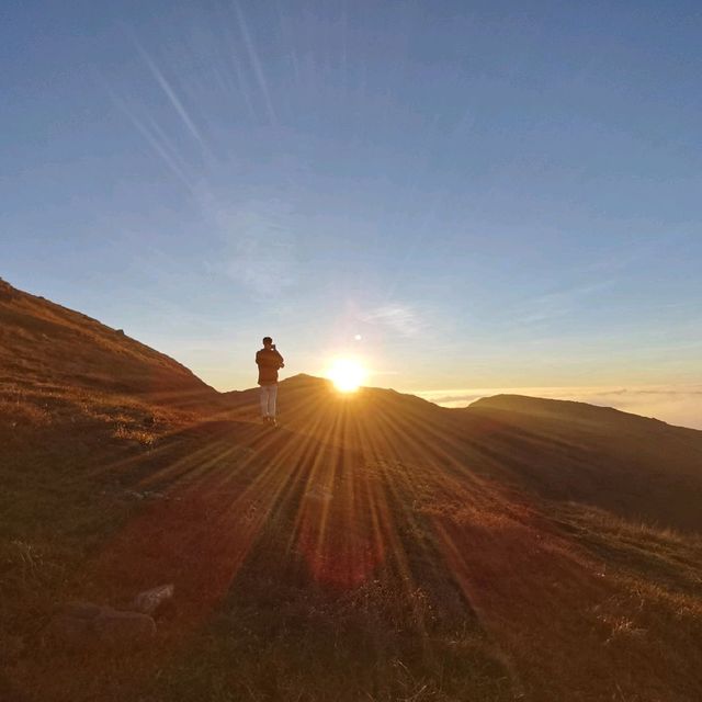 Mount Qiyun(齐云山)|The Gathering of Clouds