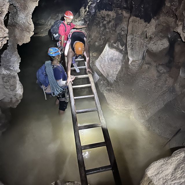 🧗‍♀️Caving for the extreme sport enthusiasts