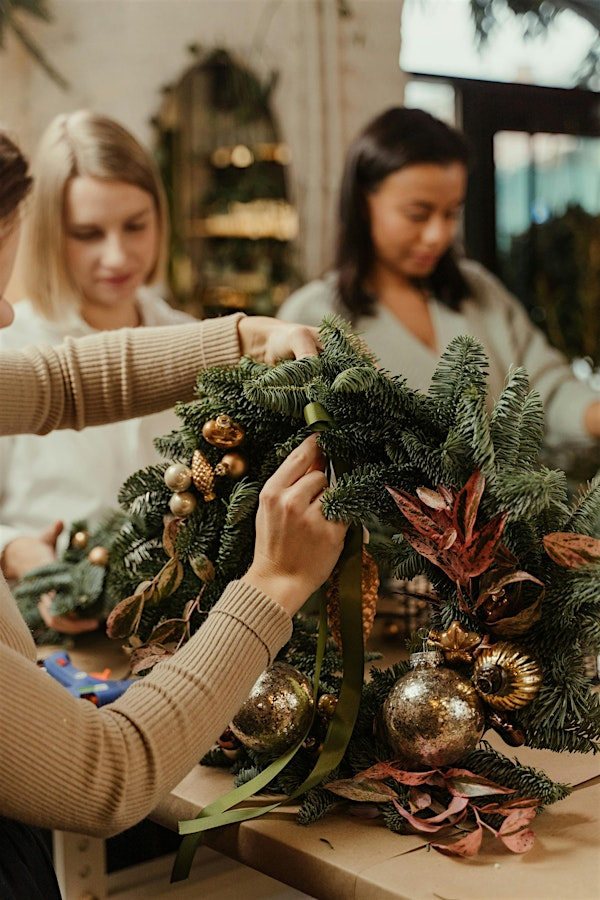 Christmas Wreath Making with Emma Curtis Flowers | The Swan at Streatley