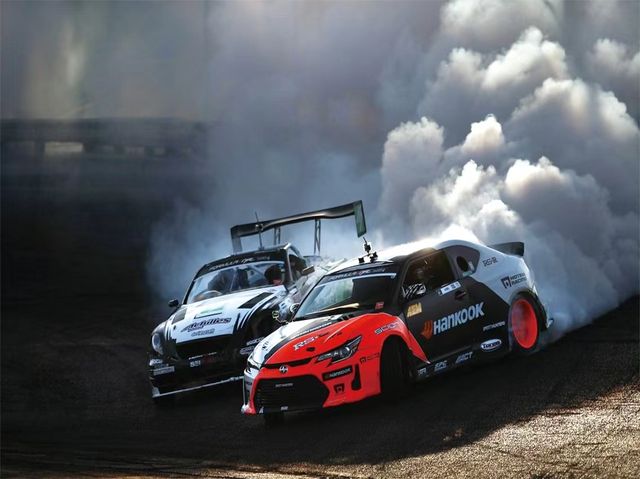 吉尼斯世界紀錄汽摩特技表演 | 日照海濱國家森林公園3號門西800米路南