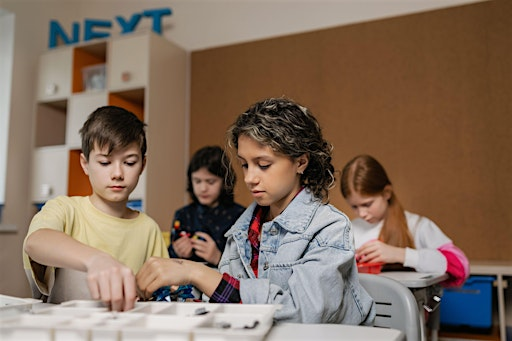 Genome Explorers at Cambridge Central Library | Cambridge Central Library
