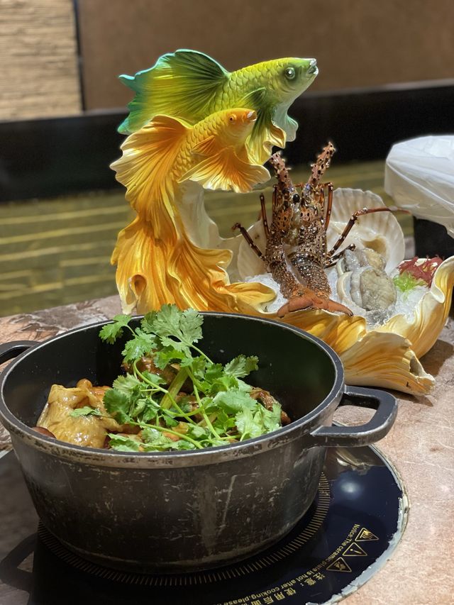 香港探店 旺角美食 阿爺八鮮鍋 豐富海鮮🦞 香港探店 旺角美食 阿爺八鮮鍋 豐富海鮮🦞