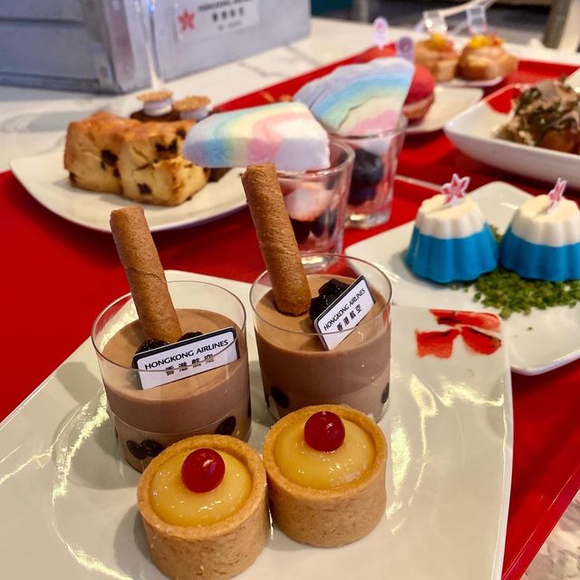 Fly-Teacation 🫖🍴 🧳