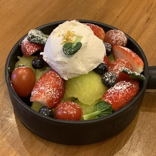 [분위기 좋은 와인 맛집 ‘곤트라쉐리에’]