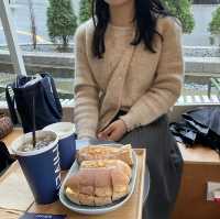 인왕산 계곡 아래 앙버터 맛집