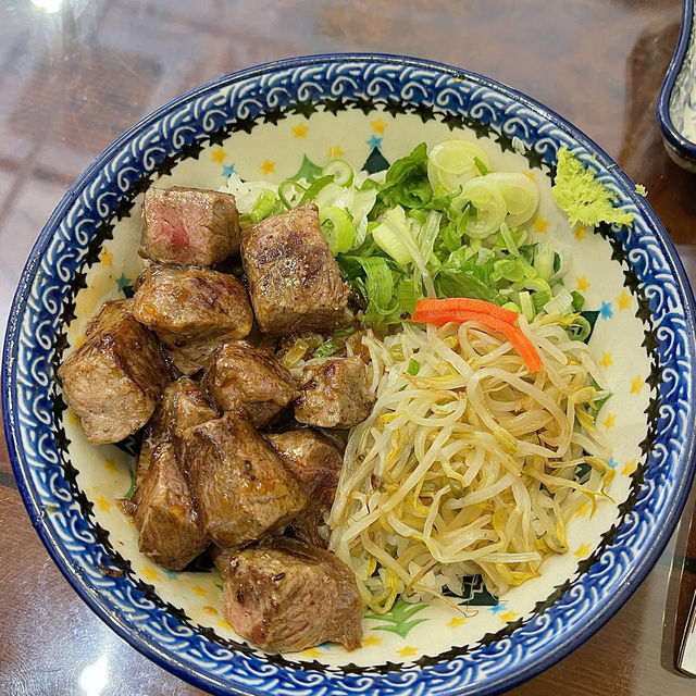 [부산/맛집]밥보다 고기가 많은 서면 스테이크 덮밥 맛집❣️