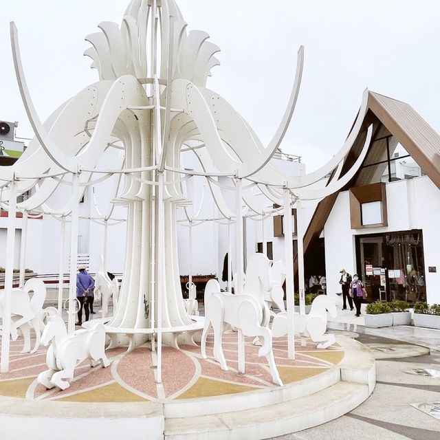 星巴客 泰安南門市 🖌 夢幻的白色積木世界🥰