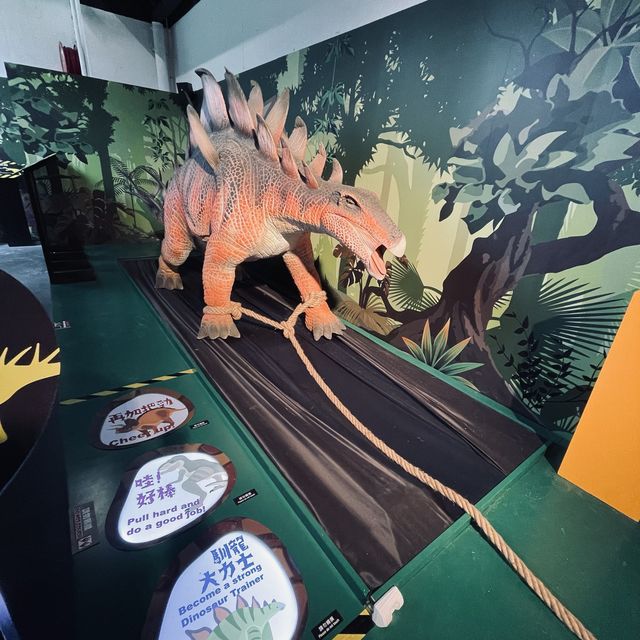 “Jurassic x The Dinosaur Park” Exhibition 