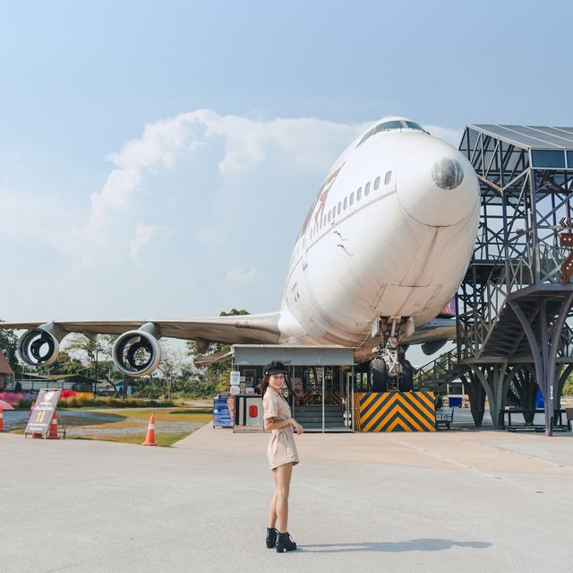 คาเฟ่เครื่องบินที่ใหญ่ที่สุดในโลก ✈️