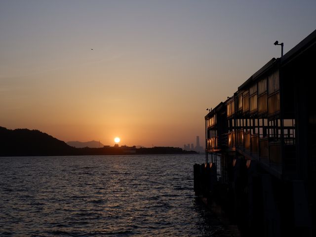 嘆海景浴池和日出