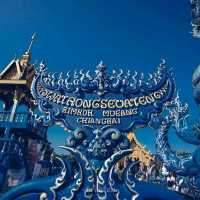 วัดร่องเสือเต้น เชียงราย วัดสีน้ำเงิน