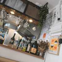 歐陸風格優雅白色小屋cafe🥳