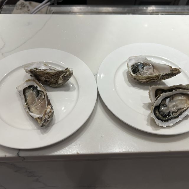 比想像中還豐富的酒店半自助餐