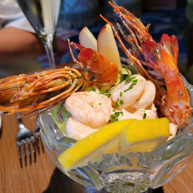 變天中的太古坊享受casual but luxury lunch

