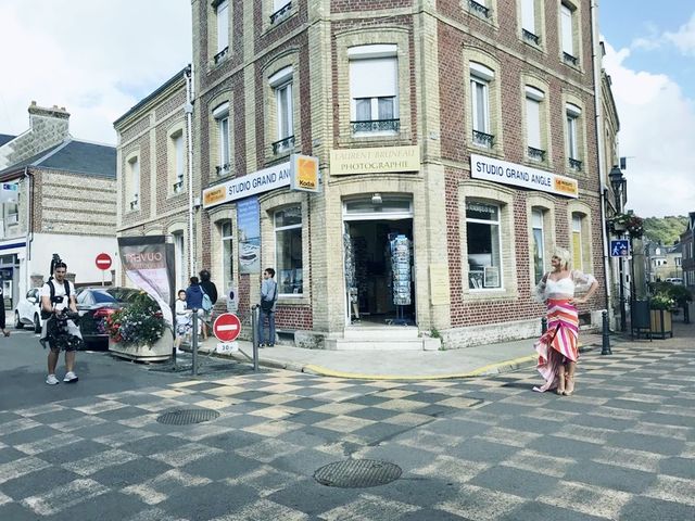 【🇫🇷・エトルタ】エトルタの町並み　🚶