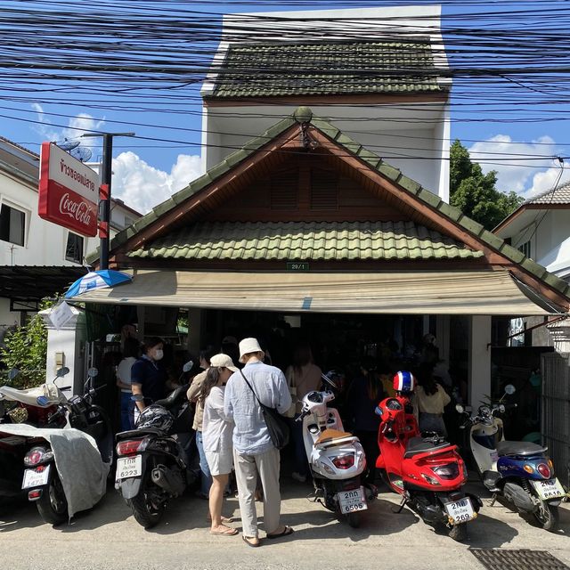 チェンマイカオソーイ有名店「カオソーイメーサイ」