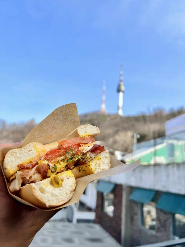 Hilltop cafe for brunch with a view! 