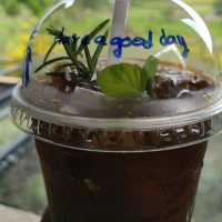 Cafe Laura bar คาเฟ่สไตล์ยุโรปกลางขุนเขา