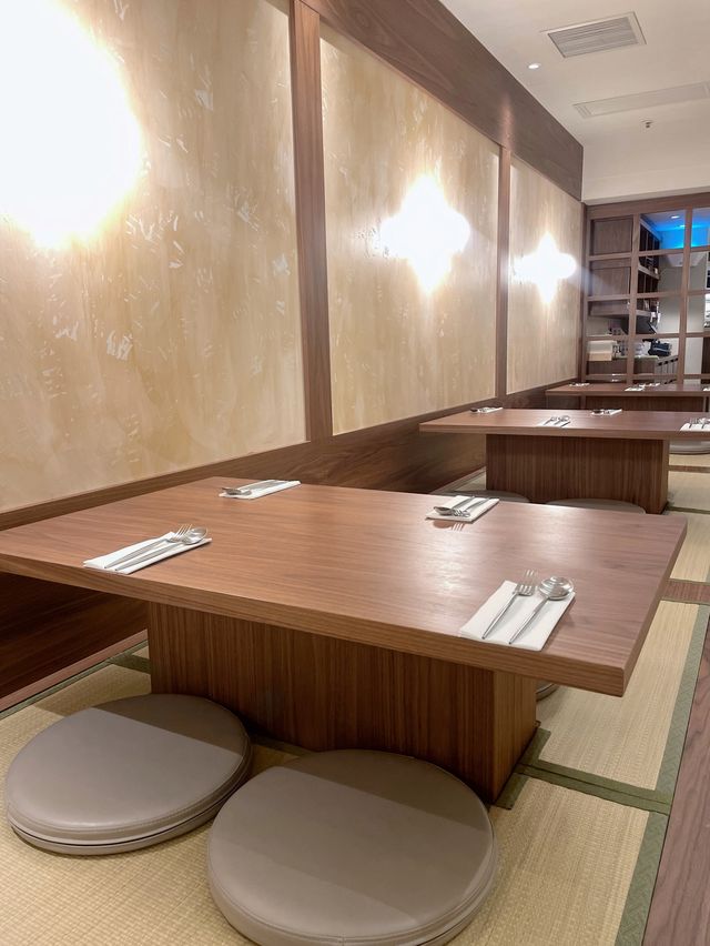 《ᴋ𝟷𝟷  日 式 西 餐 廳》