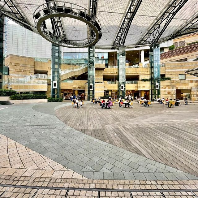 テレビの中継スポットでお馴染み！毛利庭園