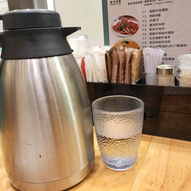 份量大，價錢平，服務佳，質素高的冰室