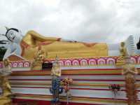 วัดพระธาตุดอยคำ  เลื่องชื่อหลวงพ่อทันใจ