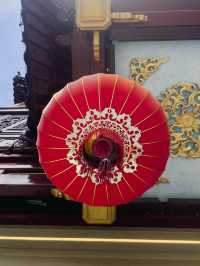 Hanging Lanterns at Yu Garden🌆