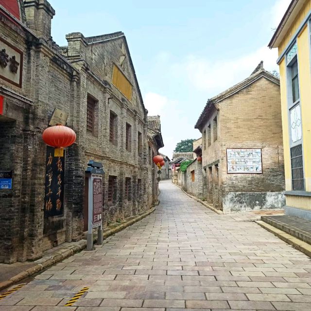 Exploring historical Jincheng...