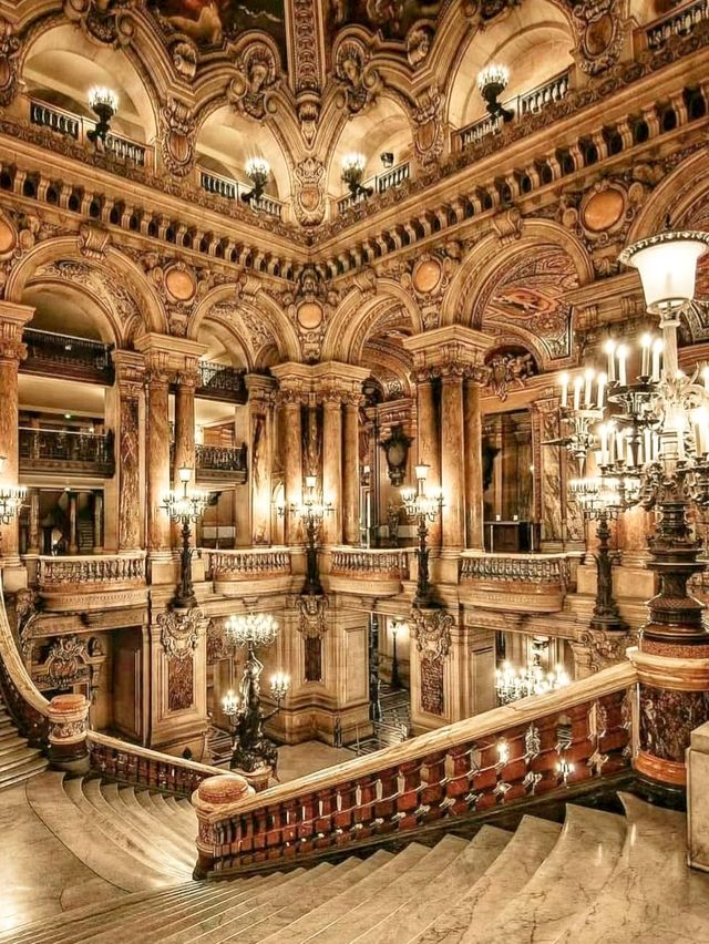 Paris Opera House | Best photo-taking guide to avoid crowds