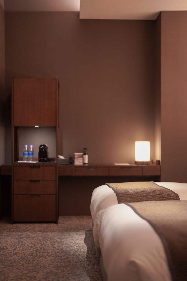 Tokyo hotel 🏨 is just a few minutes' walk away from the main Ginza district.