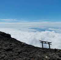 人生一度は登ってみたい富士山！！