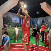 4-in-1 experience at Madame Tussauds 