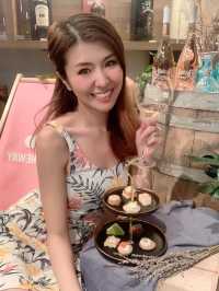 summer staycation at shopping mall?!?!?!