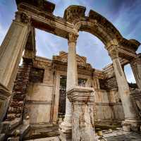 Ephesus In Izmir – One Of The Seven Wonders