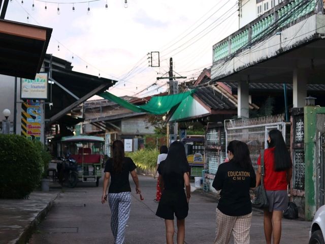 บ้านเก่าริมน้ำประแสร์ 